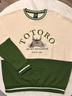 Totoro Colorblock Sweatshirt - Cream & Green